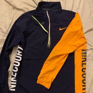 Nike court windbreaker (LIMITED EDITION)